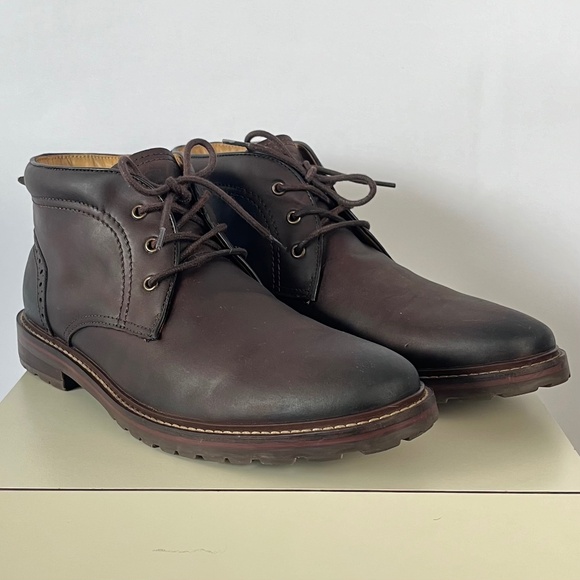 Florsheim Shoe Co. | Men\'s Fenway Chukka Boots | Size 8.5 D main image 9